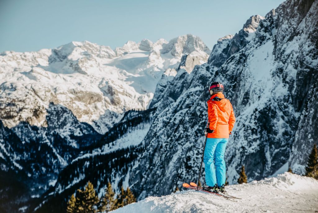 Vitalhotel Gosau Skifahren Ausblick Dachstein (c) Rudi Kain Photografie