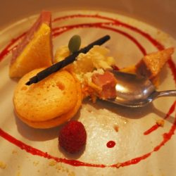 Köstliche Nachspeise bei der Halbpension im Löckerwirt (c) CreativElena.com